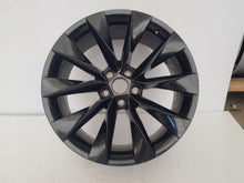 Laden Sie das Bild in den Galerie-Viewer, 1x Alufelge 19 Zoll 8.0" 5x112 45ET Glanz Schwarz 5LA601025AP Skoda Enyaq FEL5779276529sx