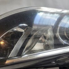 Laden Sie das Bild in den Galerie-Viewer, Frontscheinwerfer Volvo V60 S60 31420261 Xenon Links Scheinwerfer Headlight SCH4405189540tl
