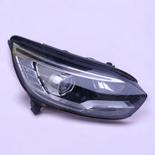 Load image into Gallery viewer, Frontscheinwerfer Renault Scenic 260101685R LED Rechts Scheinwerfer Headlight