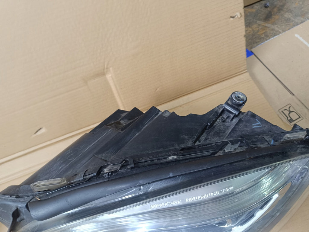 Frontscheinwerfer Mercedes-Benz W166 A1668202259 A1668800505 Links Headlight SCH4006195646ni