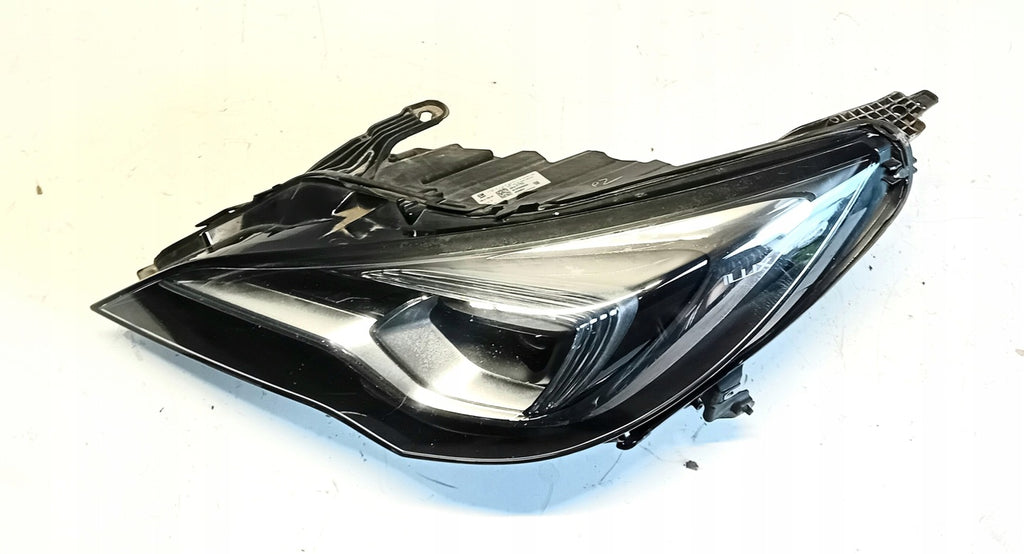 Frontscheinwerfer Opel Astra K 39023762 Full LED Ein Stück (Rechts oder Links) SCH8751771818xl