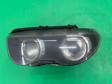 Load image into Gallery viewer, Frontscheinwerfer BMW 7 E65 E66 Xenon Links Scheinwerfer Headlight SCH8836110366bw