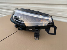 Laden Sie das Bild in den Galerie-Viewer, Frontscheinwerfer VW Id.4 11B941006 LED Rechts Scheinwerfer Headlight