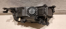 Laden Sie das Bild in den Galerie-Viewer, Frontscheinwerfer VW T-Roc 2GA941036P Full LED Rechts Scheinwerfer Headlight SCH3376637574bk