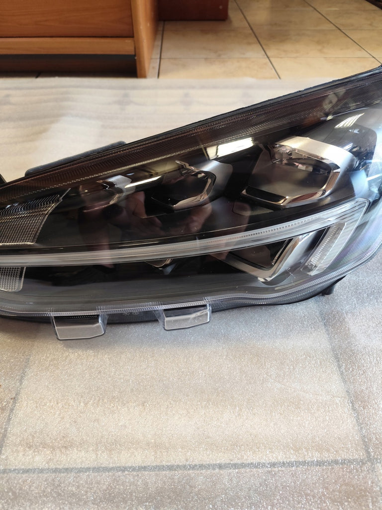 Frontscheinwerfer Ford Focus NX7B13E015CE Ein Stück (Rechts oder Links) SCH6396750461un