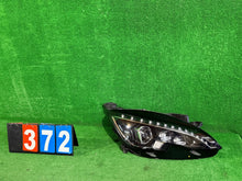 Laden Sie das Bild in den Galerie-Viewer, Frontscheinwerfer Peugeot 308 030128723200 Rechts Scheinwerfer Headlight SCH8236463796fn