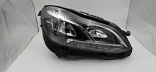 Laden Sie das Bild in den Galerie-Viewer, Frontscheinwerfer Mercedes-Benz W212 A2128205039 LED Rechts Headlight SCH7296038978ey