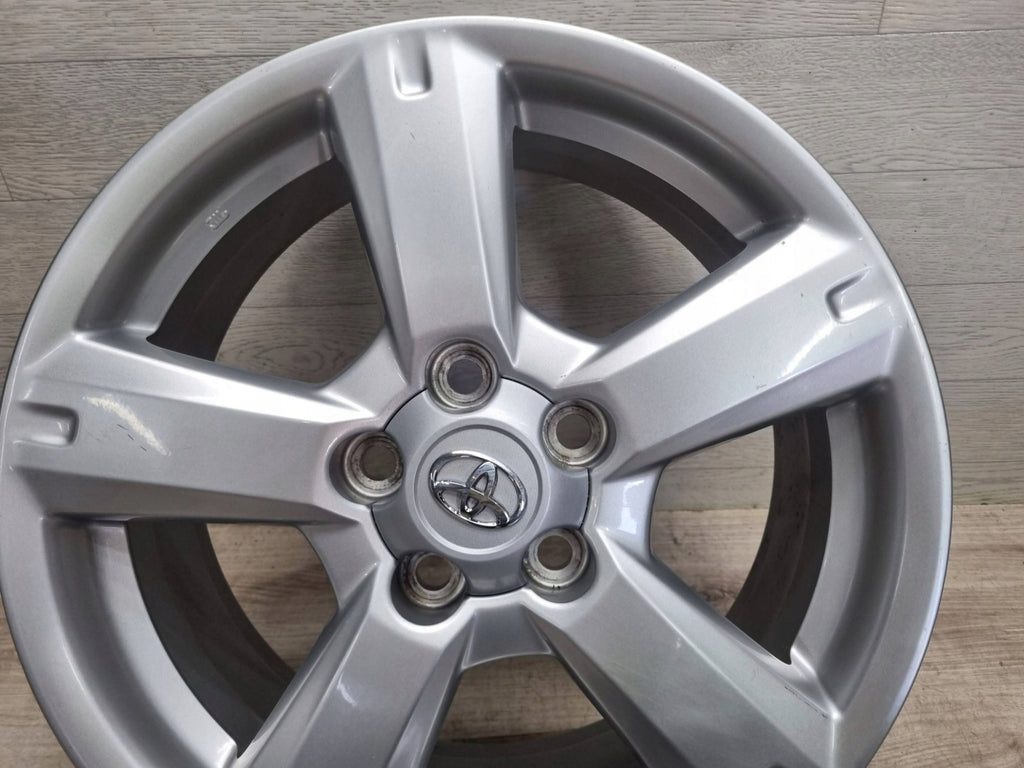 1x Alufelge 17 Zoll Toyota Rav 4 Rim Wheel FEL9524901466db