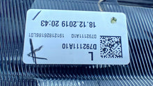 Laden Sie das Bild in den Galerie-Viewer, Frontscheinwerfer Hyundai Tucson D792111A10 92101D7700 Rechts oder Links SCH3437266431hk
