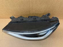 Laden Sie das Bild in den Galerie-Viewer, Frontscheinwerfer VW Id.4 11B941035M Links Scheinwerfer Headlight SCH6984944660ji
