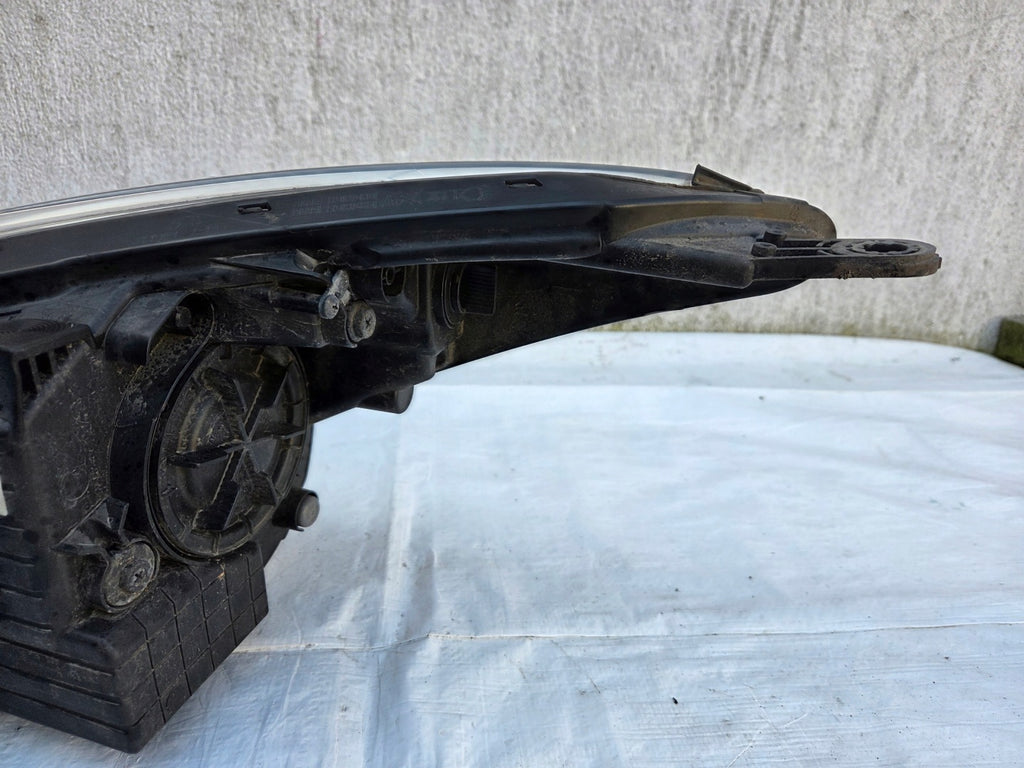 Frontscheinwerfer Hyundai I30 92102-A6060 Rechts Scheinwerfer Headlight SCH4817863532ir