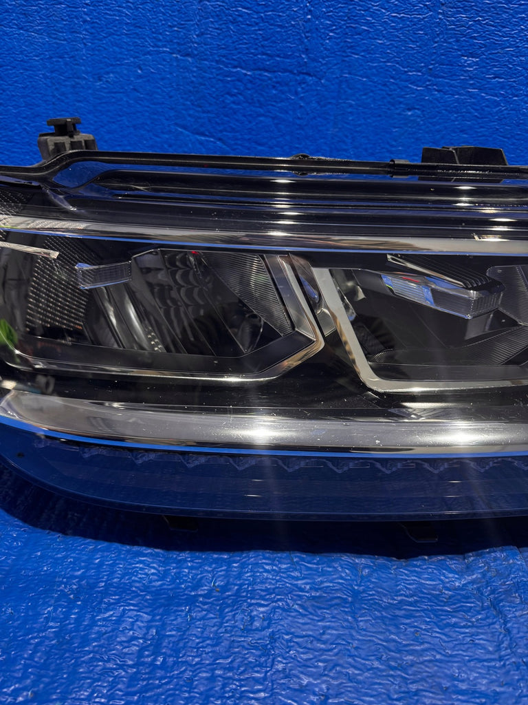 Frontscheinwerfer VW Tiguan 5NB941036D Rechts Scheinwerfer Headlight SCH6630741664ea
