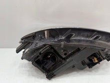 Laden Sie das Bild in den Galerie-Viewer, Frontscheinwerfer VW Touran 5TB941036B Full LED Rechts Scheinwerfer Headlight SCH9342090487mr