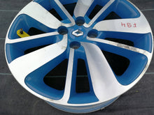 Laden Sie das Bild in den Galerie-Viewer, 1x Alufelge 17 Zoll 7.0" 4x100 44ET Glanz Schwarz 403007138R Renault Clio FEL6701218125nu