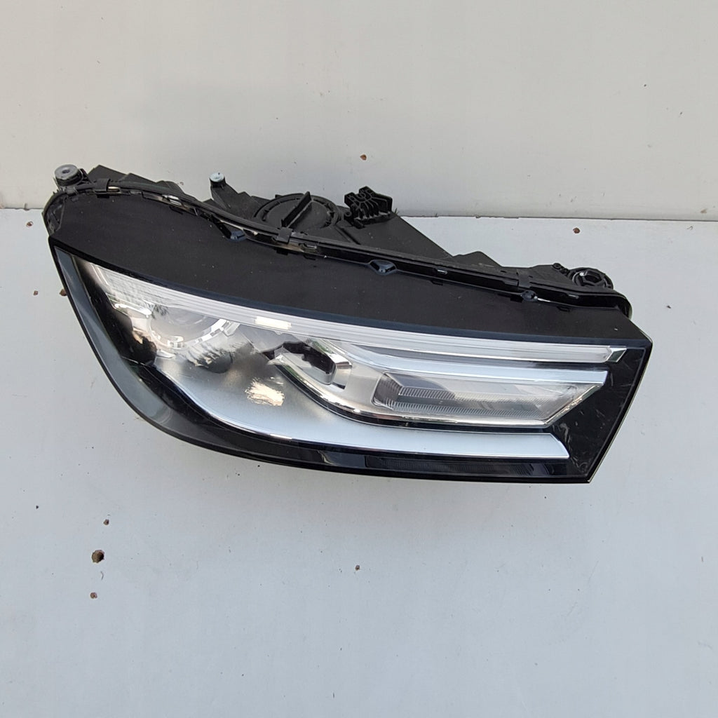 Frontscheinwerfer Audi Q5 80A941006 Rechts Scheinwerfer Headlight