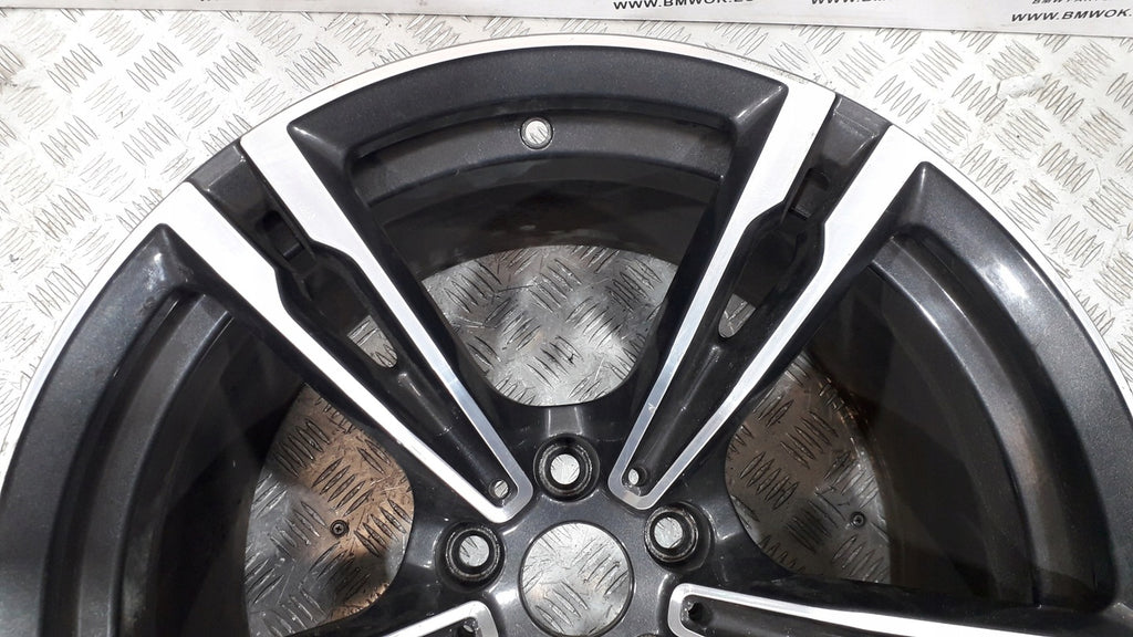 1x Alufelge 19 Zoll 10.5" 5x112 28ET 7857076 BMW 5 F90 Rim Wheel
