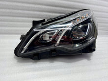 Laden Sie das Bild in den Galerie-Viewer, Frontscheinwerfer Mercedes-Benz Coupe A2078201359KZ Links Scheinwerfer Headlight