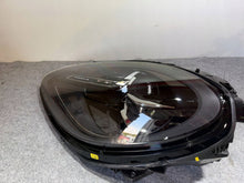 Laden Sie das Bild in den Galerie-Viewer, Frontscheinwerfer Porsche Macan 95b 95B941015G Links Scheinwerfer Headlight SCH8139141008vw