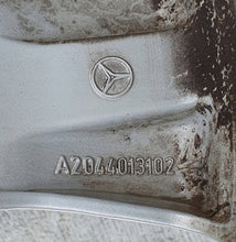 Load image into Gallery viewer, 1x Alufelge 17 Zoll 8.0" 5x112 57ET Glanz Silber A2044013102 Mercedes-Benz X204 FEL6348190750xi