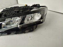Laden Sie das Bild in den Galerie-Viewer, Frontscheinwerfer Peugeot 308 III 9849116580 Full LED Links Headlight SCH3812631996on