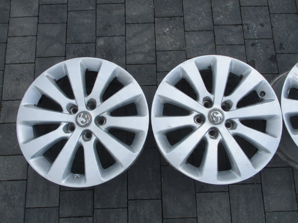 4x Alufelge 18 Zoll 8.0" 5x120 42ET Glanz Silber 13313796 Opel Insignia