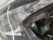 Laden Sie das Bild in den Galerie-Viewer, Frontscheinwerfer Toyota Corolla 81110-02T00 LED Rechts Scheinwerfer Headlight SCH5290686838cz