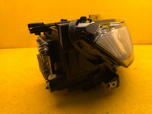 Laden Sie das Bild in den Galerie-Viewer, Frontscheinwerfer VW Touareg 761941082B LED Rechts Scheinwerfer Headlight SCH4902097108re
