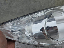 Load image into Gallery viewer, Frontscheinwerfer Kia Venga 92102-1P000 Rechts Scheinwerfer Headlight