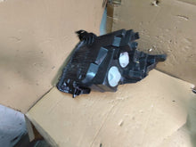 Load image into Gallery viewer, Frontscheinwerfer Ford Courier R2X613W029CE Rechts Scheinwerfer Headlight SCH1736835596lh