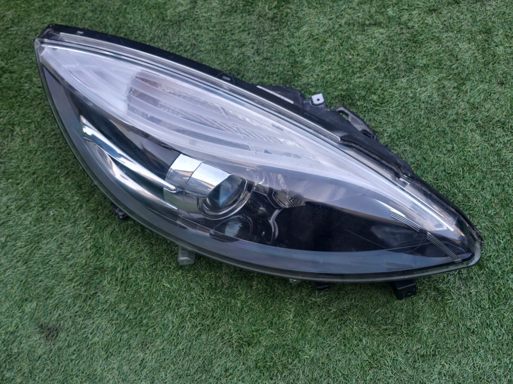 Frontscheinwerfer Renault Scenic 260106928R Rechts Scheinwerfer Headlight SCH6875834702tq