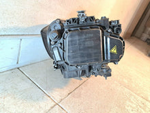 Laden Sie das Bild in den Galerie-Viewer, Frontscheinwerfer VW Golf Sportsvan 517941033B Links Scheinwerfer Headlight SCH9988584479vz