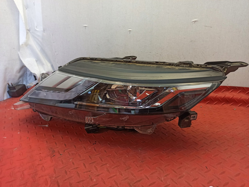 Frontscheinwerfer Mitsubishi L200 LED Links Scheinwerfer Headlight