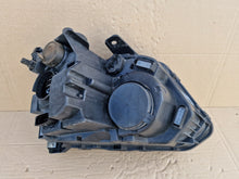 Load image into Gallery viewer, Frontscheinwerfer VW Amarok 2H3941005 90113175 Halogen Links Headlight SCH6913172466ef