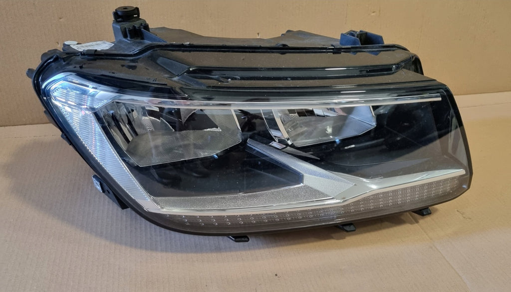 Frontscheinwerfer VW Tiguan 5NB941006B Halogen Rechts Scheinwerfer Headlight