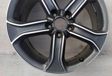 Load image into Gallery viewer, 1x Alufelge 17 Zoll 7.5&quot; 5x112 28ET Glanz Grau 8T0601025DK Audi A5 Rim Wheel