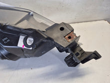 Load image into Gallery viewer, Frontscheinwerfer Mazda 3 BHR151040 Links Scheinwerfer Headlight SCH5529841421px