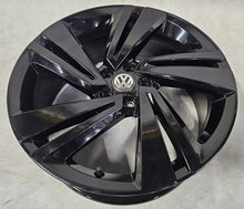 Laden Sie das Bild in den Galerie-Viewer, 4x Alufelge 18 Zoll 7.0" 5x100 39ET 2GM601025H VW T-Cross Rim Wheel FEL3698518644cp