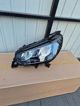Laden Sie das Bild in den Galerie-Viewer, Frontscheinwerfer Peugeot 2008 II 9833036380 LED Links Scheinwerfer Headlight SCH5260848252qi