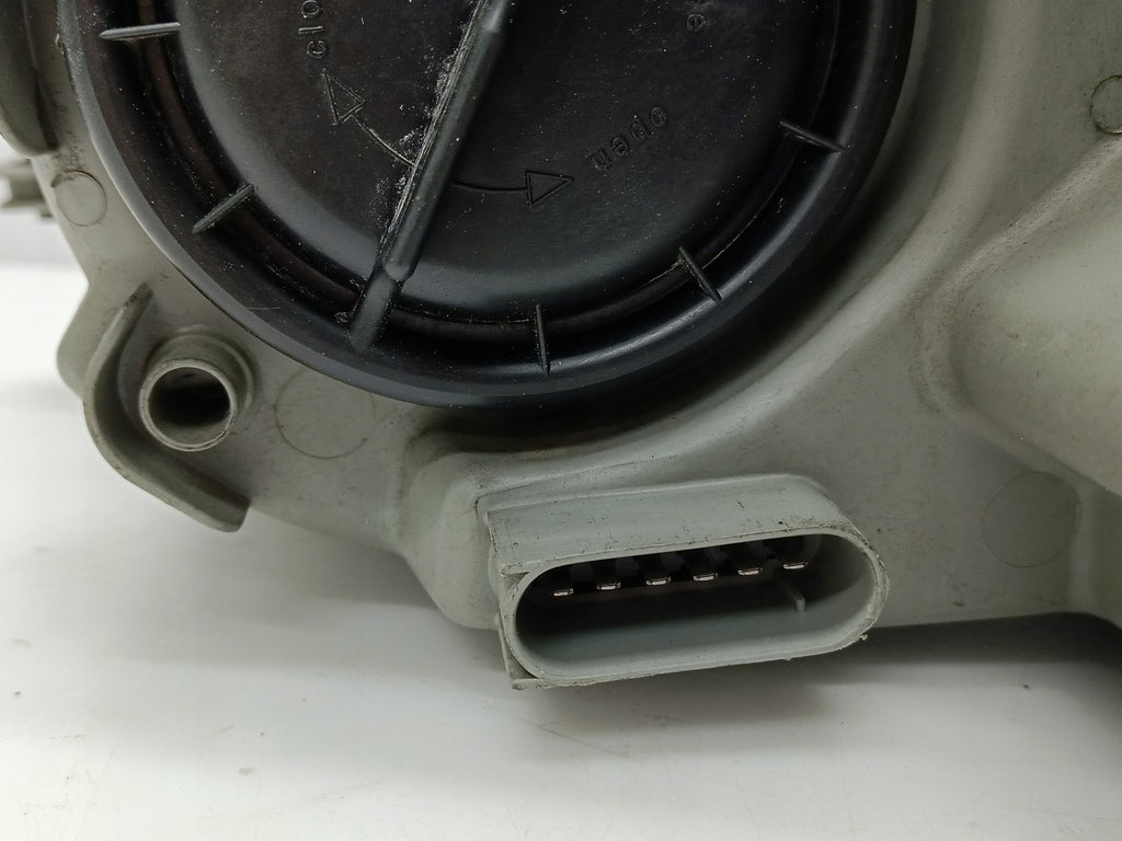 Frontscheinwerfer Mercedes-Benz Coupe Cl203 152738-00 Xenon Rechts Headlight SCH9547818060ys