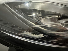 Laden Sie das Bild in den Galerie-Viewer, Frontscheinwerfer Ford Fiesta I N1BB-13E014-AE Full LED Rechts Headlight SCH5204833722fc