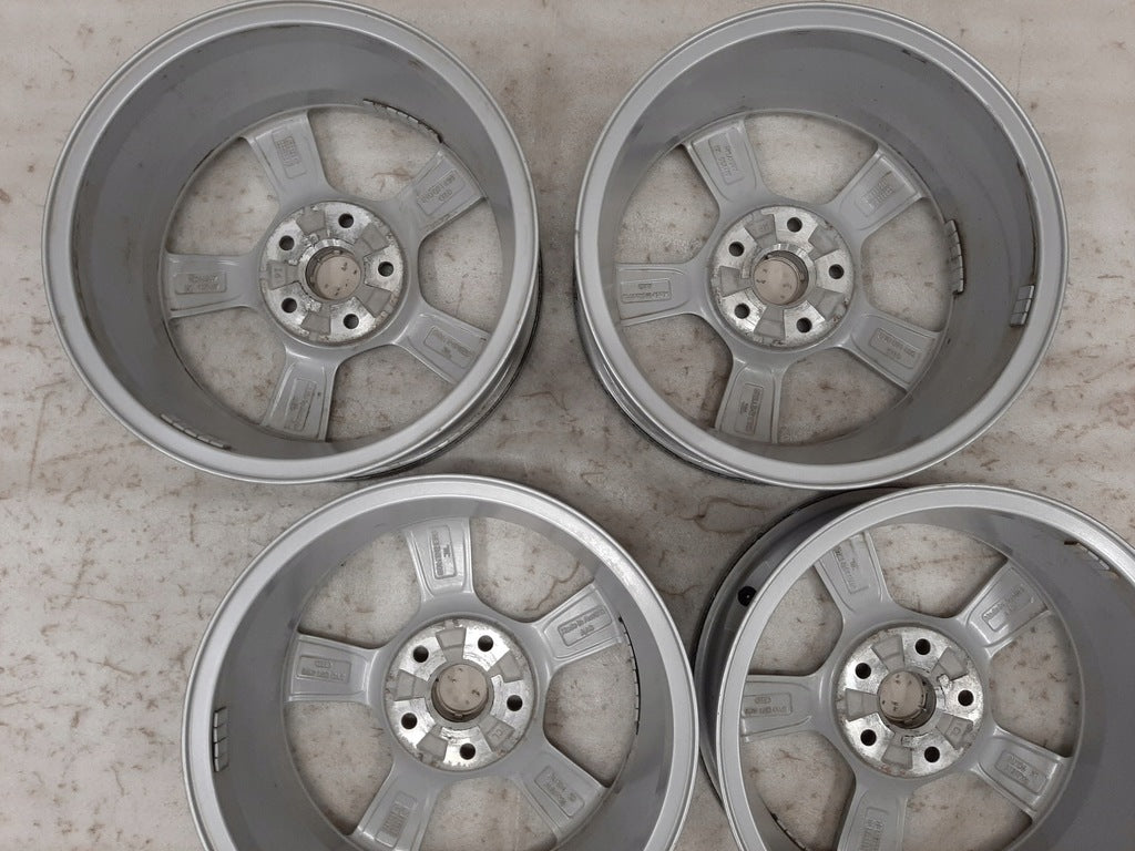 4x Alufelge 16 Zoll 6.0" 5x112 48ET Glanz Silber 8V0071496 Audi A3 Rim Wheel FEL9233331760mg