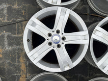 Load image into Gallery viewer, 4x Alufelge 17 Zoll 7.5" 5x112 47 5ET Glanz Silber A2044015502 Mercedes-Benz FEL2307583186wo