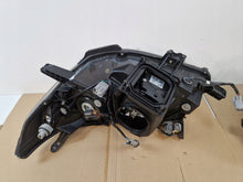 Laden Sie das Bild in den Galerie-Viewer, Frontscheinwerfer Toyota Land Cruiser Xenon Ein Satz Scheinwerfer Headlight SCH1714608321hp