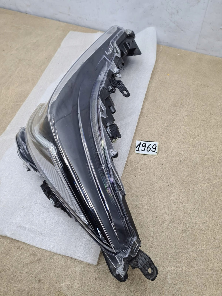 Frontscheinwerfer Toyota Corolla 81150-02S70 LED Links Scheinwerfer Headlight SCH6848098763pc