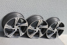 Laden Sie das Bild in den Galerie-Viewer, 1x Alufelge 17 Zoll 7.0&quot; 5x114.3 50ET TV017070D Honda Civic X IX Et Rim Wheel