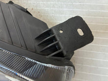 Laden Sie das Bild in den Galerie-Viewer, Frontscheinwerfer Ford Focus MX7B-13E014-CE Full LED Rechts Headlight SCH9740814138as