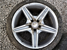 Load image into Gallery viewer, 1x Alufelge 18 Zoll 9.5&quot; 5x112 A2194011802 Mercedes-Benz Cls Amg Rim Wheel