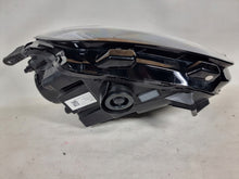 Load image into Gallery viewer, Frontscheinwerfer Ford Ecosport GN1513W029YA Rechts Scheinwerfer Headlight SCH9430391607mf