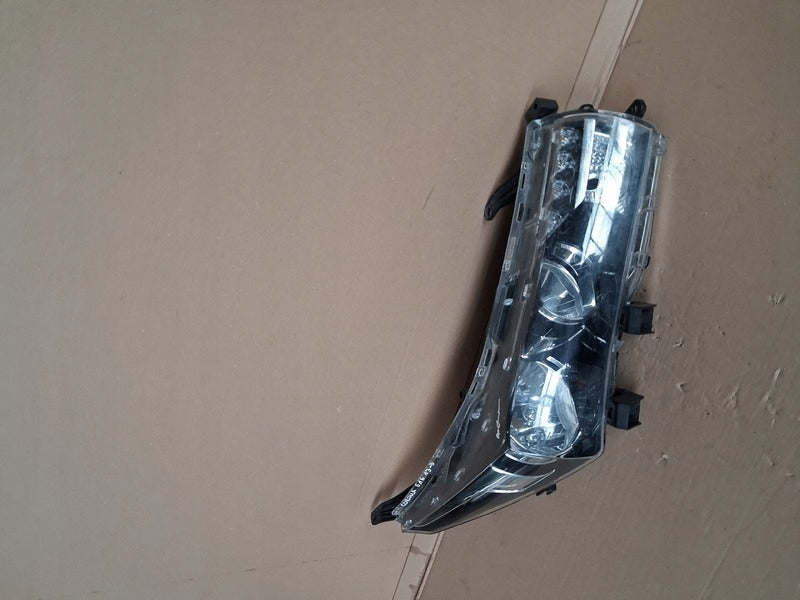 Frontscheinwerfer Toyota Corolla Rechts Scheinwerfer Headlight SCH1782575457gr