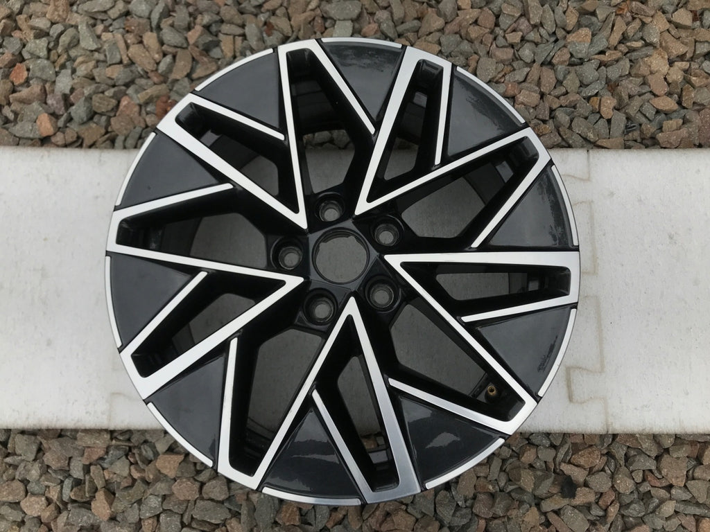 1x Alufelge 17 Zoll 7.0" 5x112 46ET 5E3601025C Skoda Octavia Rim Wheel FEL7921466798cq
